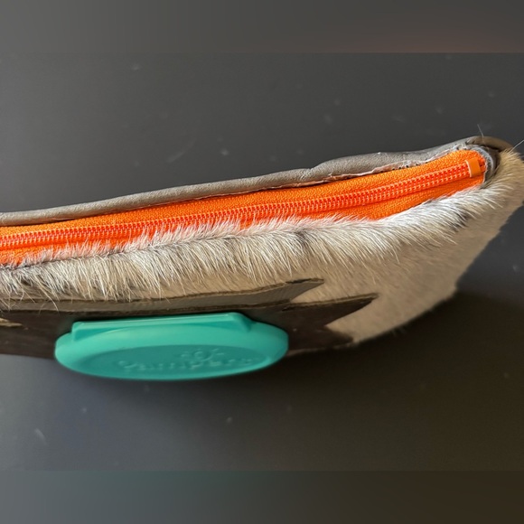 Gray & White Cowhide & Leather Baby Wipes Case for Pampers Wipes. - Picture 3 of 3